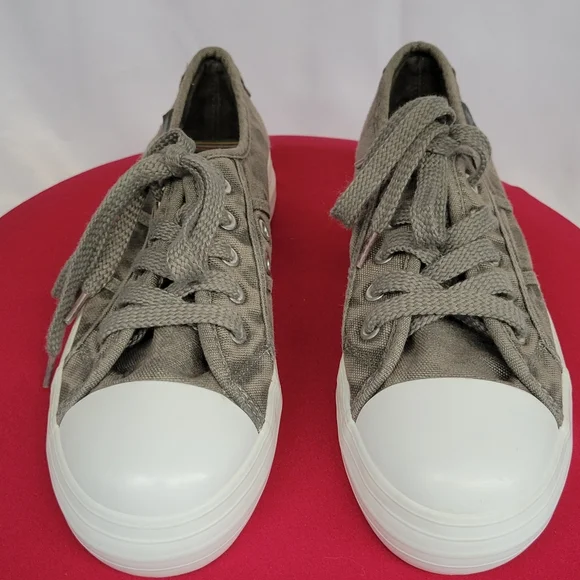 Rocket Dog Shoes Rocket Dog Womens Canvas Sneakers Gray Size